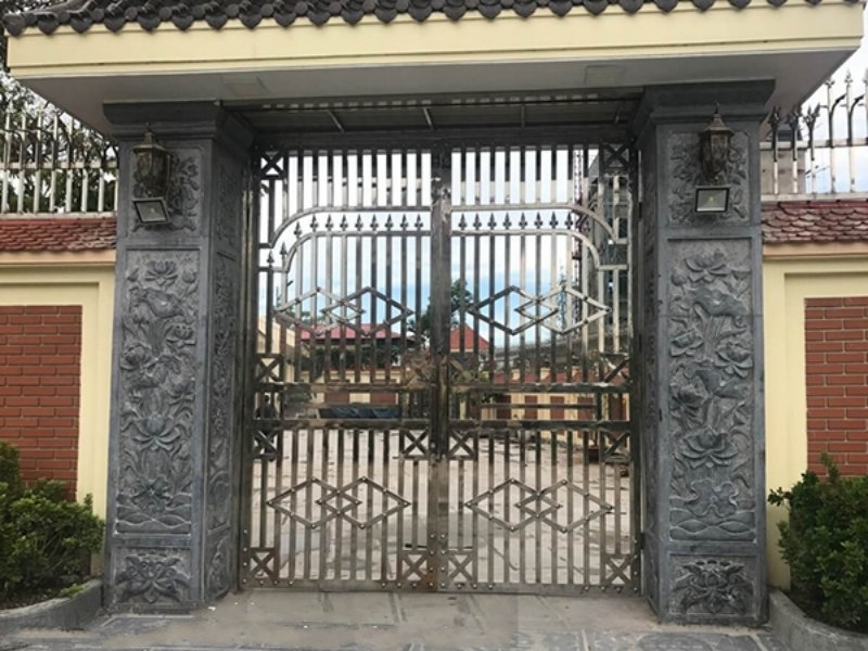 Mẫu cỗng sắt inox đẹp