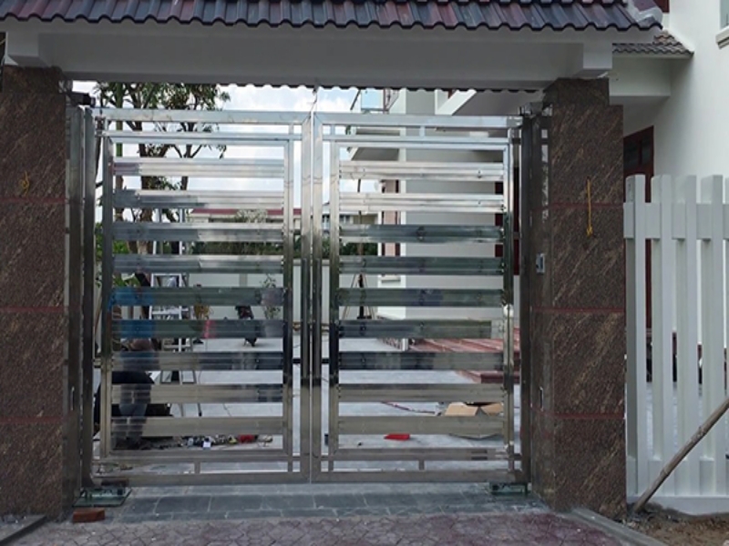 Mẫu cỗng sắt inox đẹp