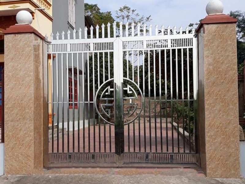 Mẫu cỗng sắt inox đẹp